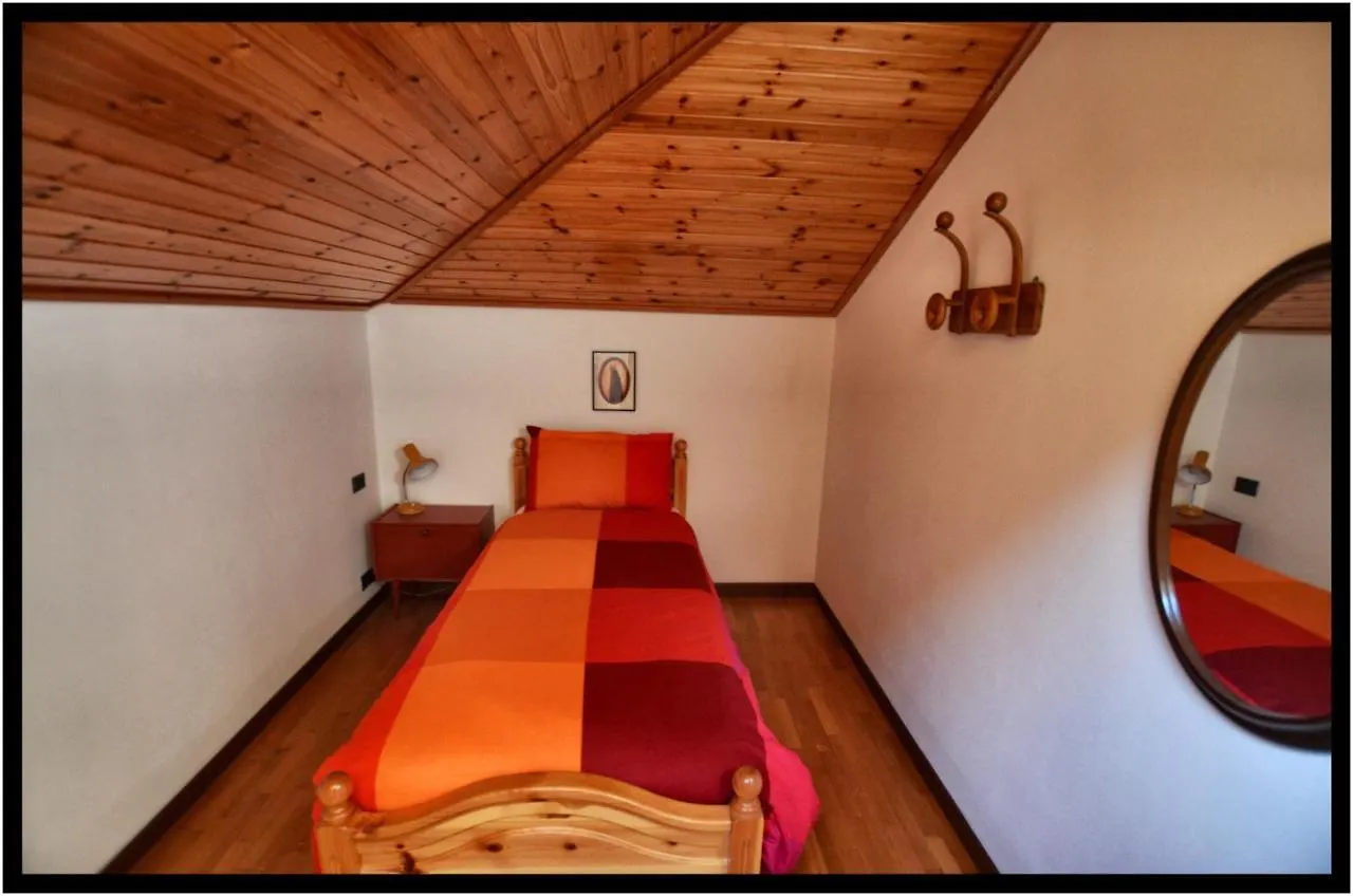 Waobab - We Are One B&B Alzano Lombardo 0*,  Italy